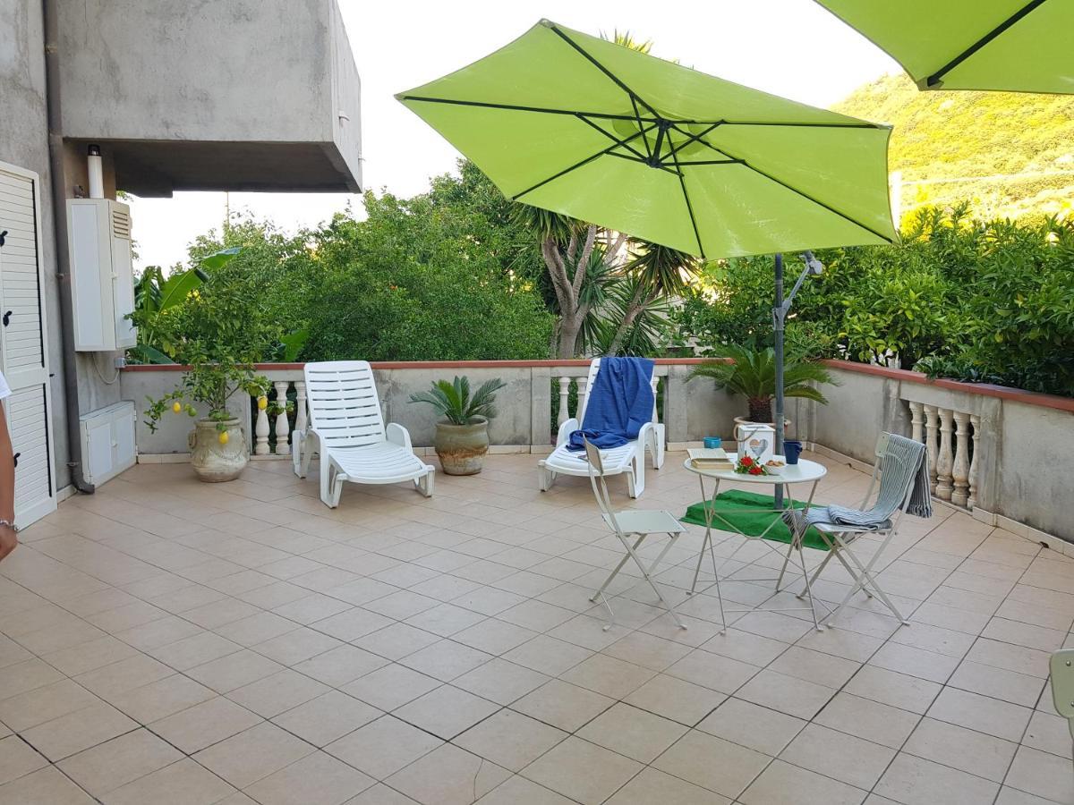 Villa Laria Tropea Exteriör bild